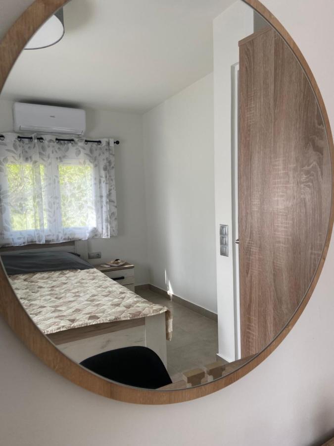 فيلا M & F House أوروبوس المظهر الخارجي الصورة